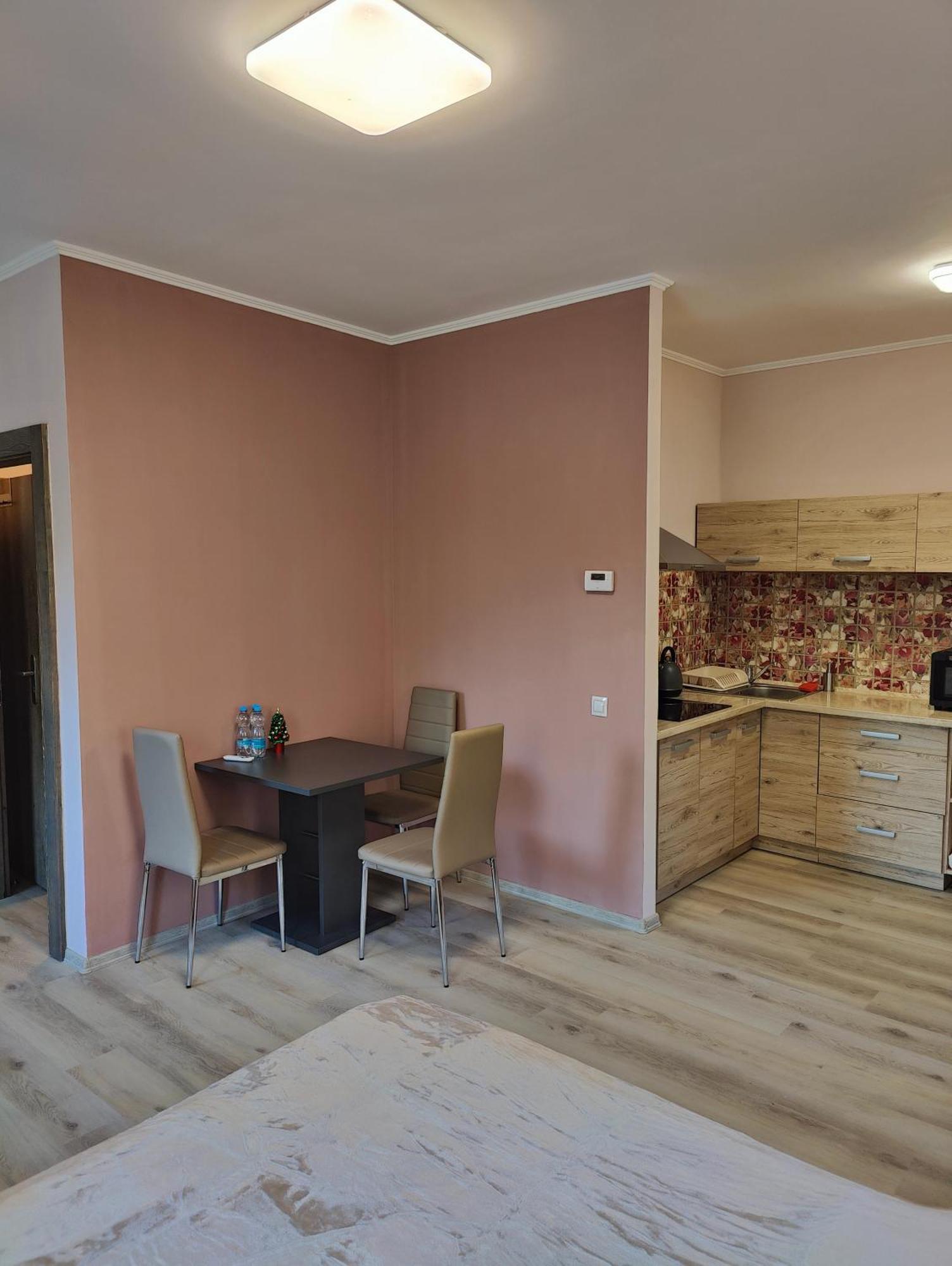 Apartment Pirken Hammer Brezova (Karlovy Vary)