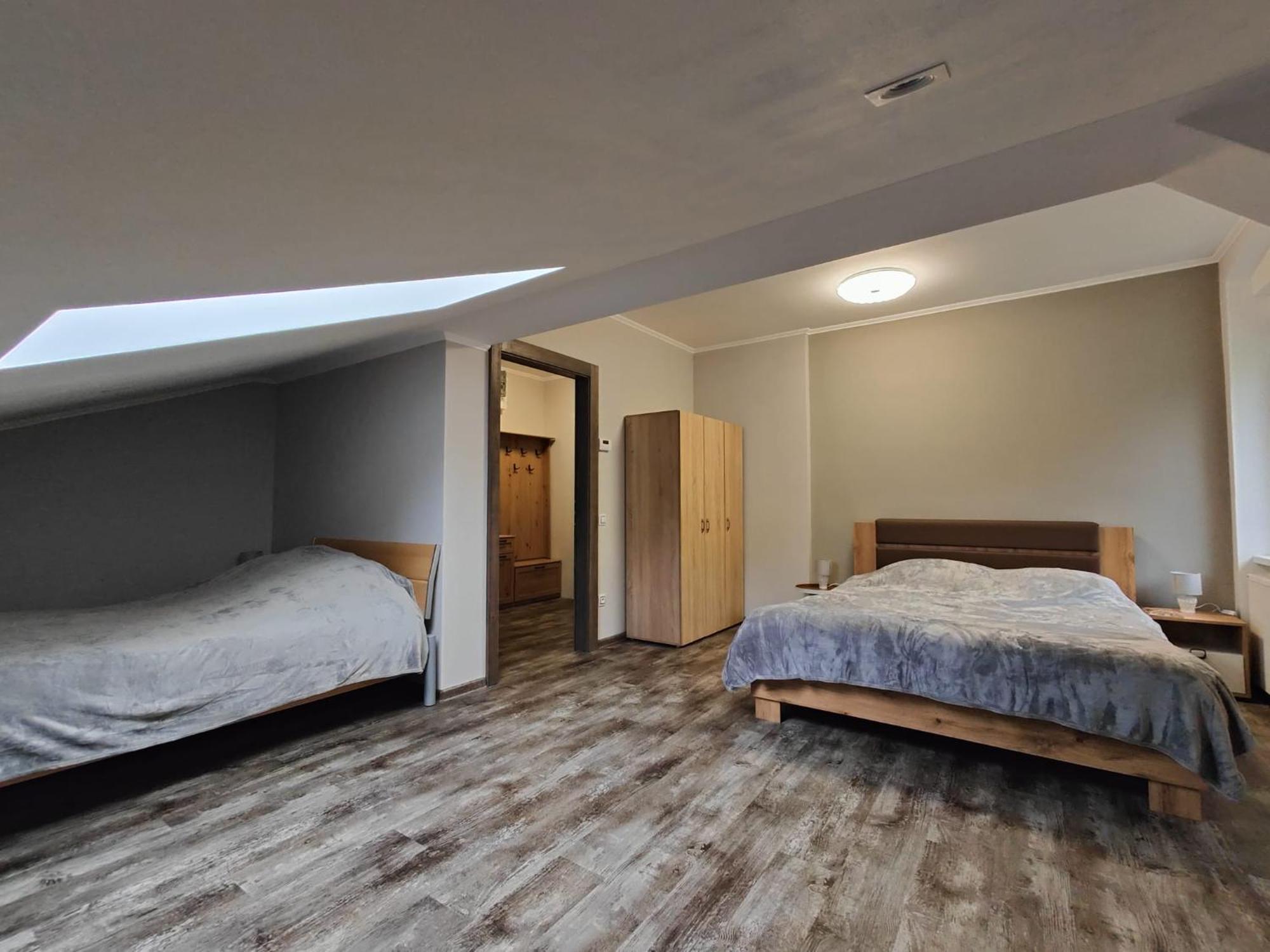 Pirken Hammer Apartment Brezova (Karlovy Vary)